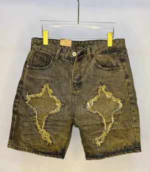 Strong Texture Short Jeans Available in Stock
