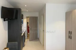 Furnished Studio Apartment in Lennox, Airport Residential Area for sale