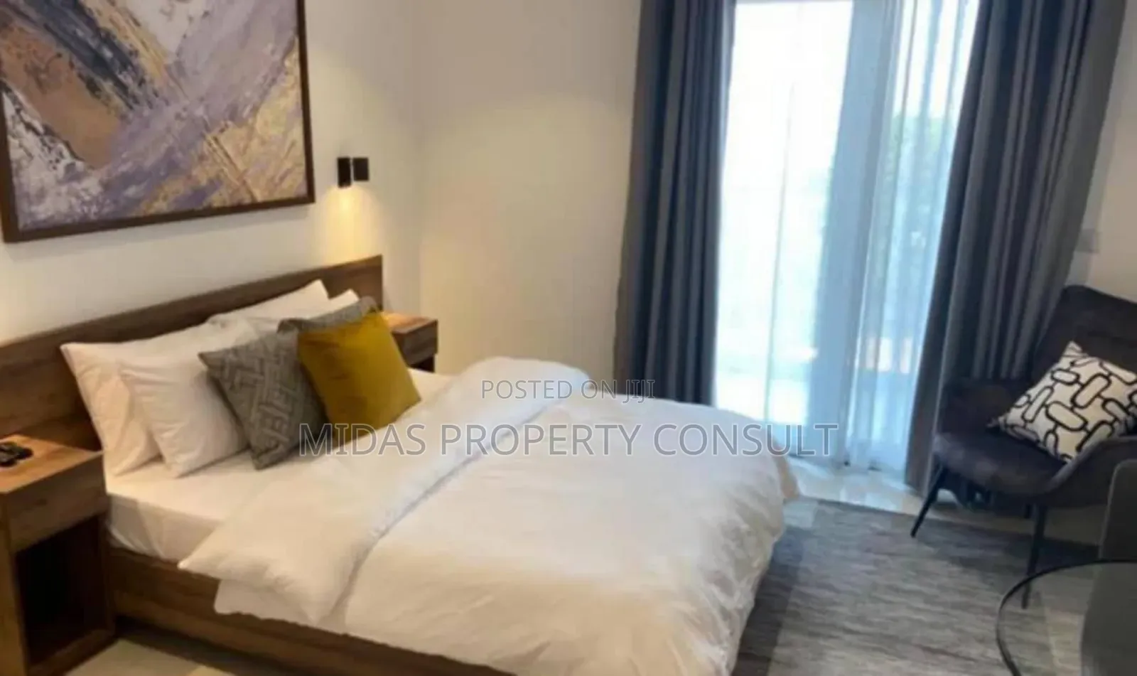 Furnished Studio Apartment in Lennox, Airport Residential Area for sale