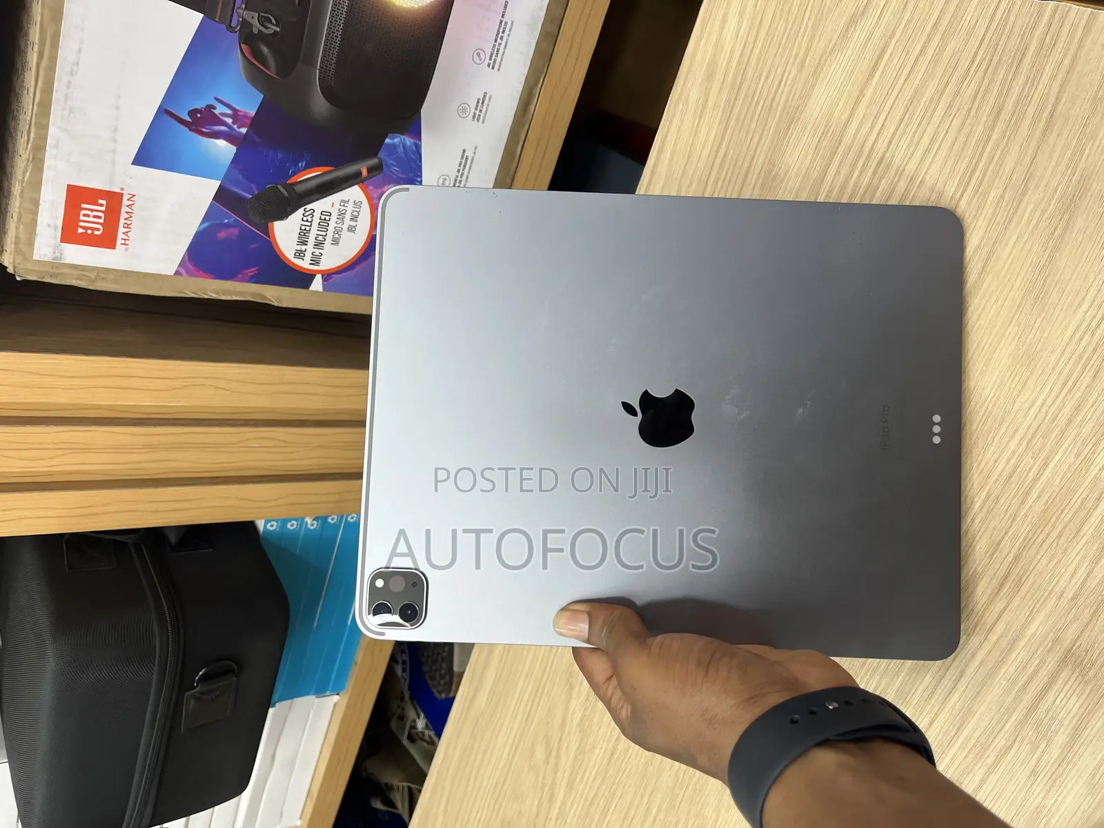 Apple iPad Pro 12.9 (2022) 512 GB Gray