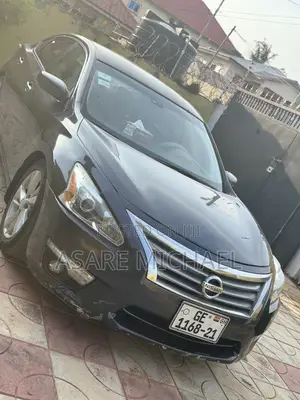 Nissan Altima 2013 Black