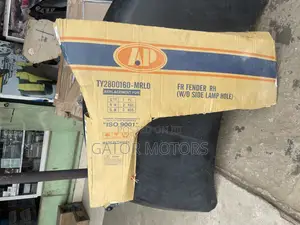 Corolla 2003 2004 2005 2006 2007 2008 Fender (Pair)