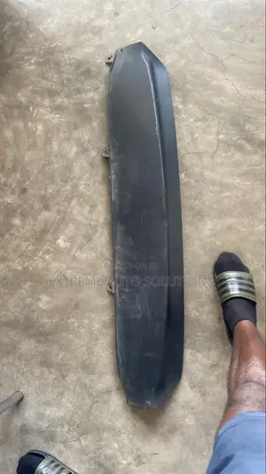 2016-2018 Honda Civic Rear Lower Bumper Oem