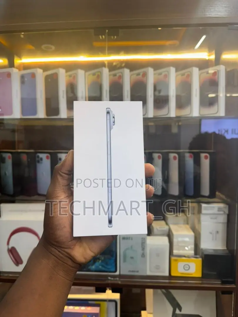 New Apple iPhone Air 256 GB Silver