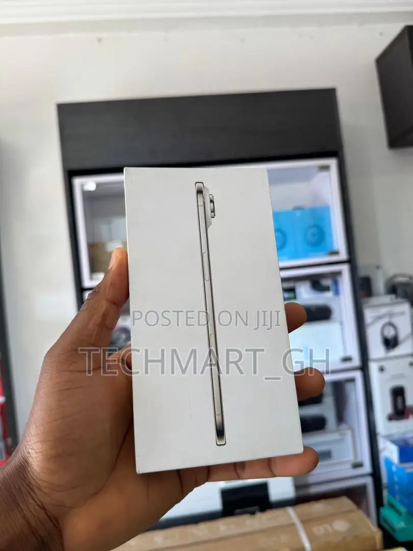 New Apple iPhone Air 256 GB Silver
