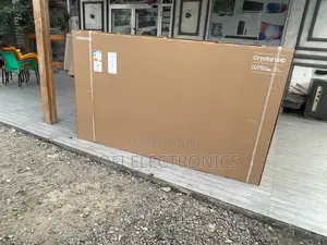 Powerful Sound‐U 85′′ Crystal Uhd Samsung Tv