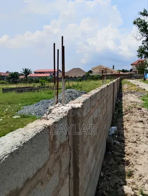 2 Acres Fully Fenced at Comm12 for Sale