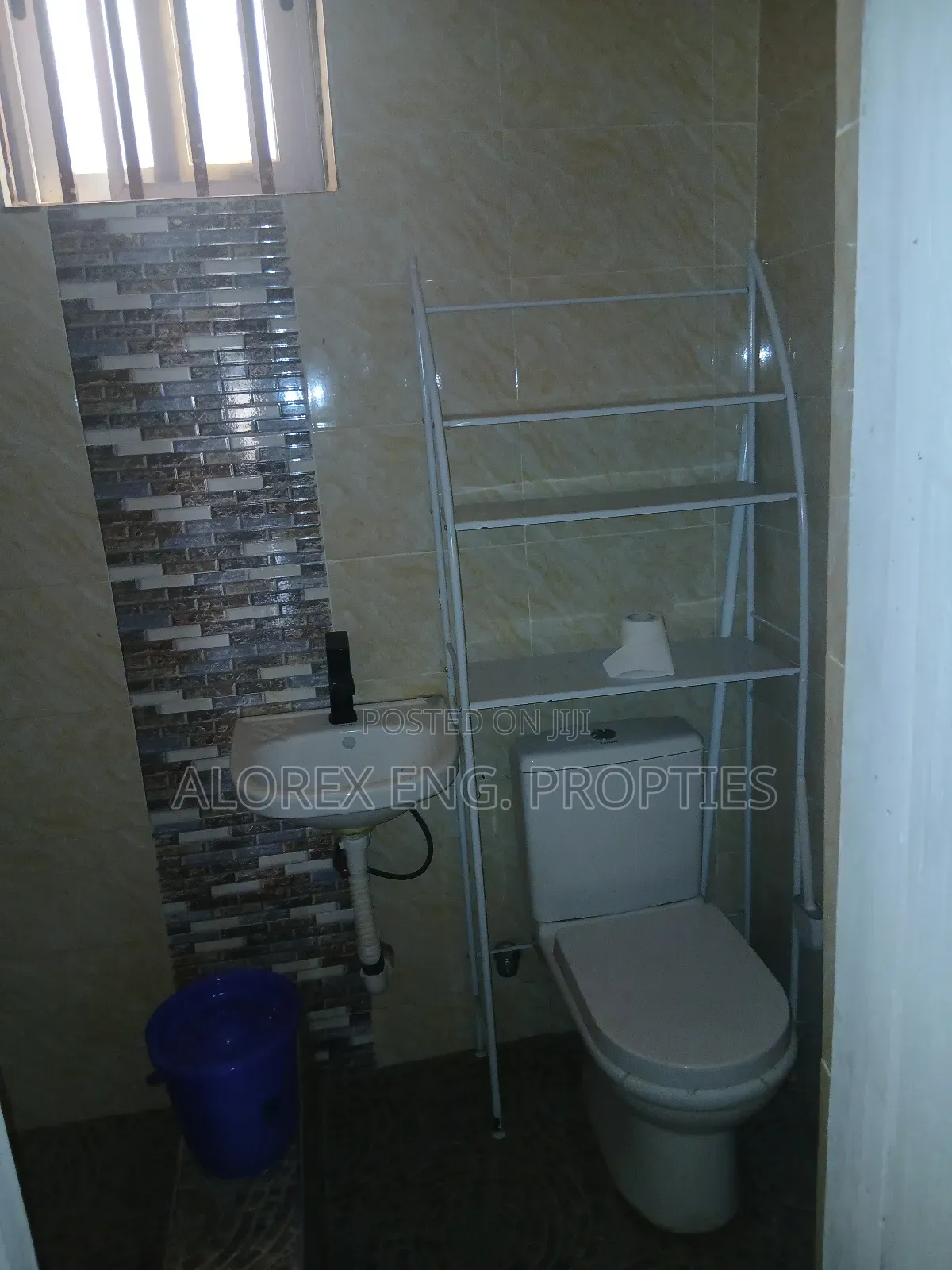 3bdrm Apartment in Sakora, Adenta for rent