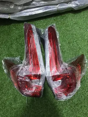 Honda CRV 2017-2018-2019 Taillight/ Taillamp Pair