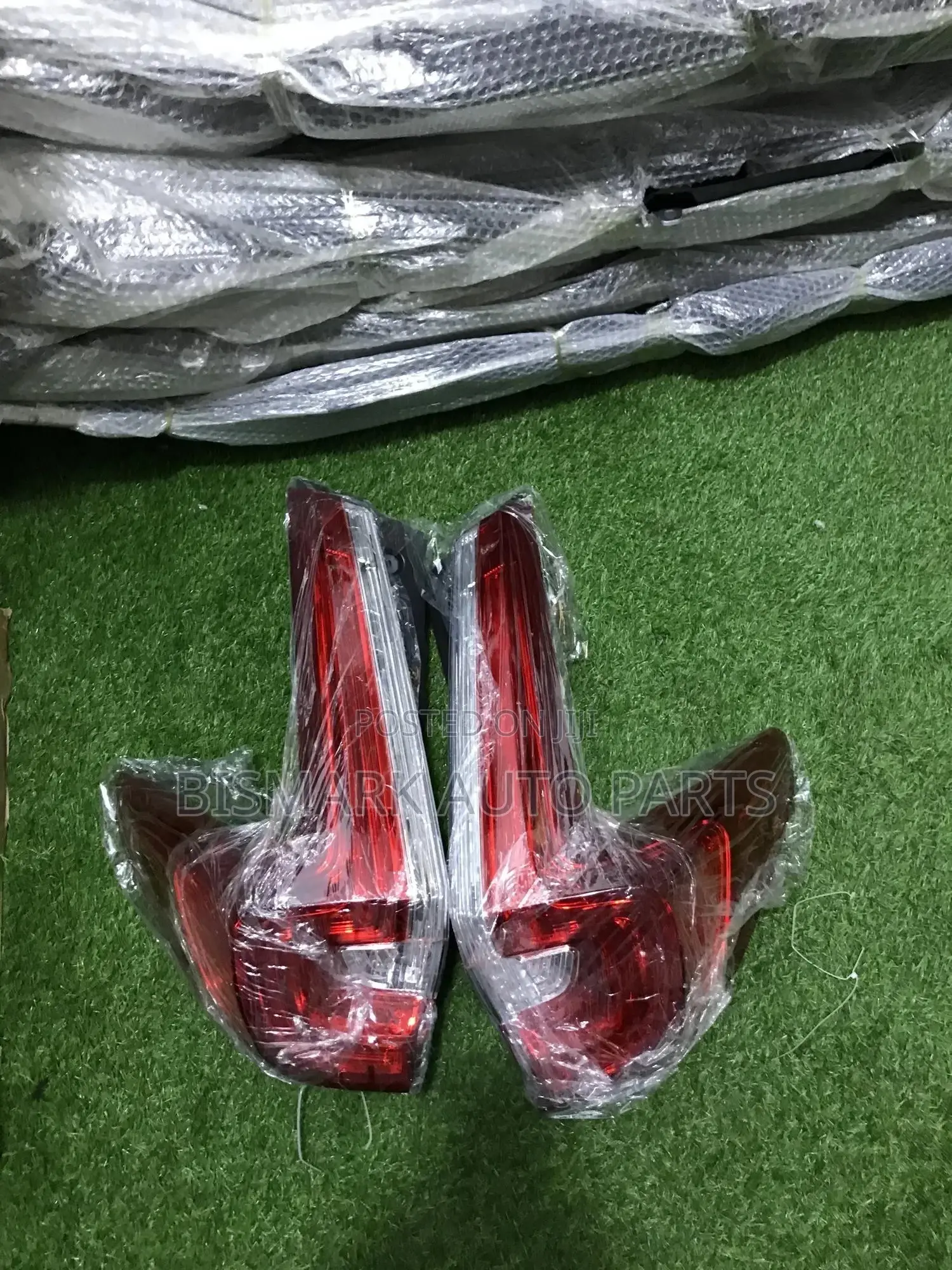 Honda CRV 2017-2018-2019 Taillight/ Taillamp Pair