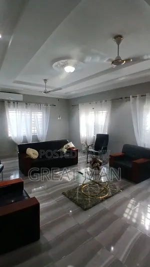 Furnished 3bdrm Apartment in Kokomlemle for Rent