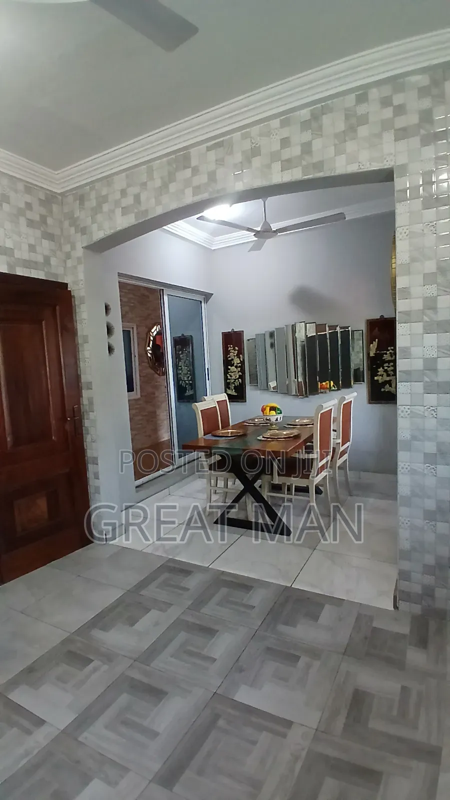 Furnished 3bdrm Apartment in Kokomlemle for Rent