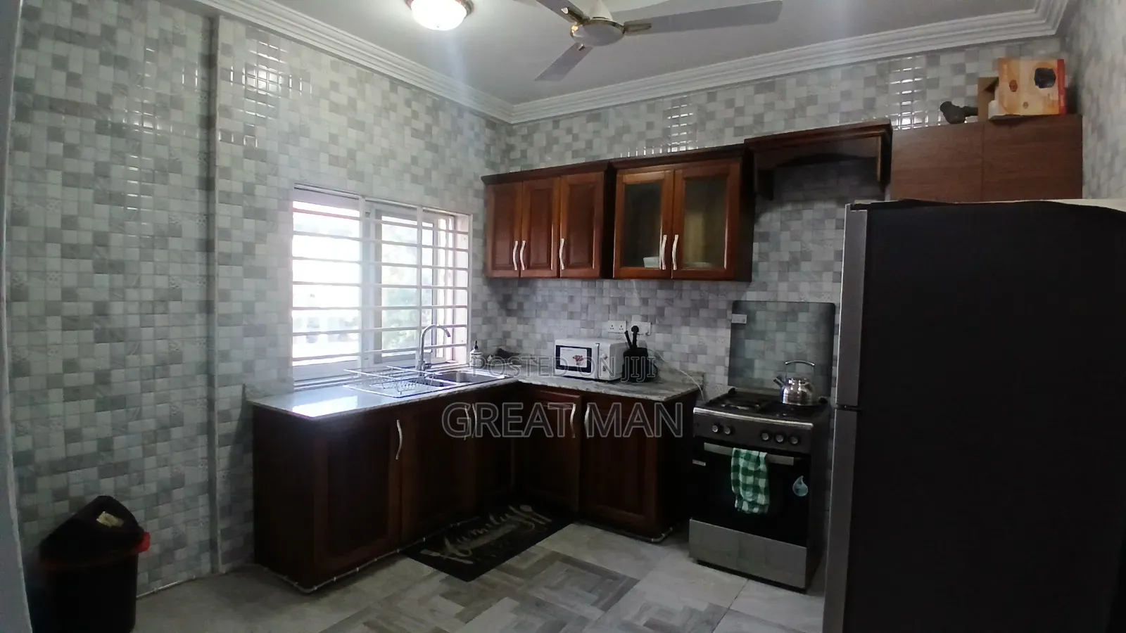 Furnished 3bdrm Apartment in Kokomlemle for Rent