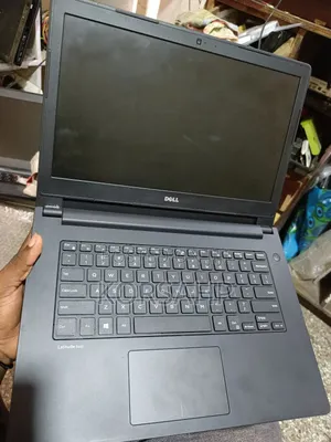 Laptop Dell Latitude 3450 4GB Intel Core I5 HDD 500GB