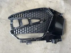 Genuine Oem Acura Rdx 2019-21 Front Bumper Garnish Right Passenger