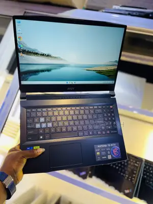 Laptop MSI Katana 15 16GB Intel Core i7 SSD 1T