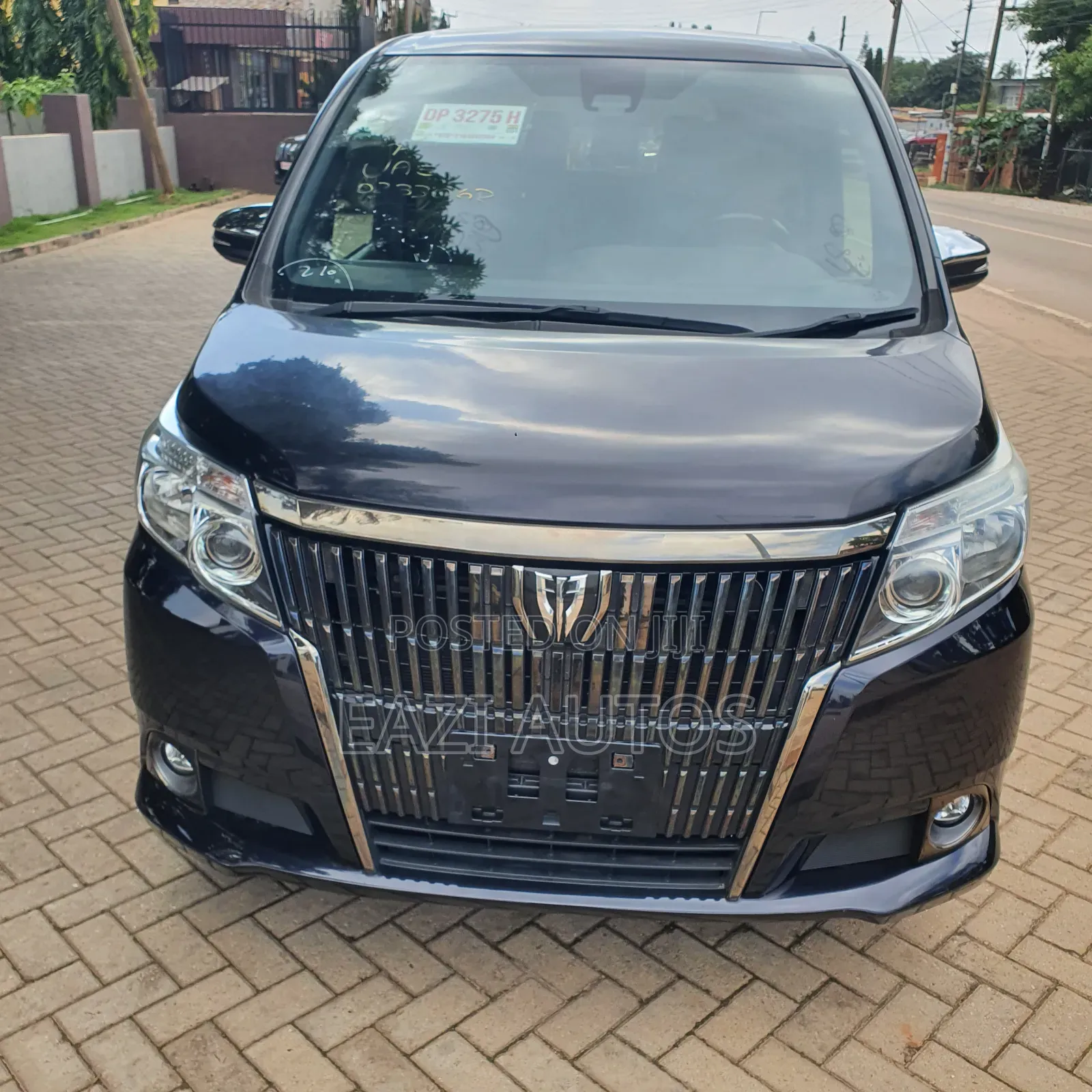 Toyota Esquire 2016