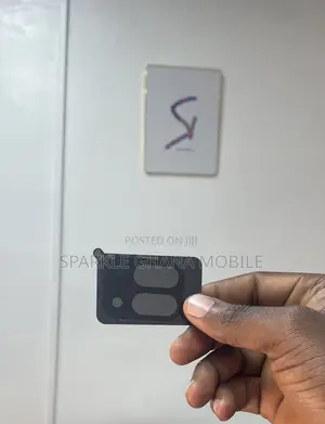 Google Pixel 9 Pro Fold Camera Glass