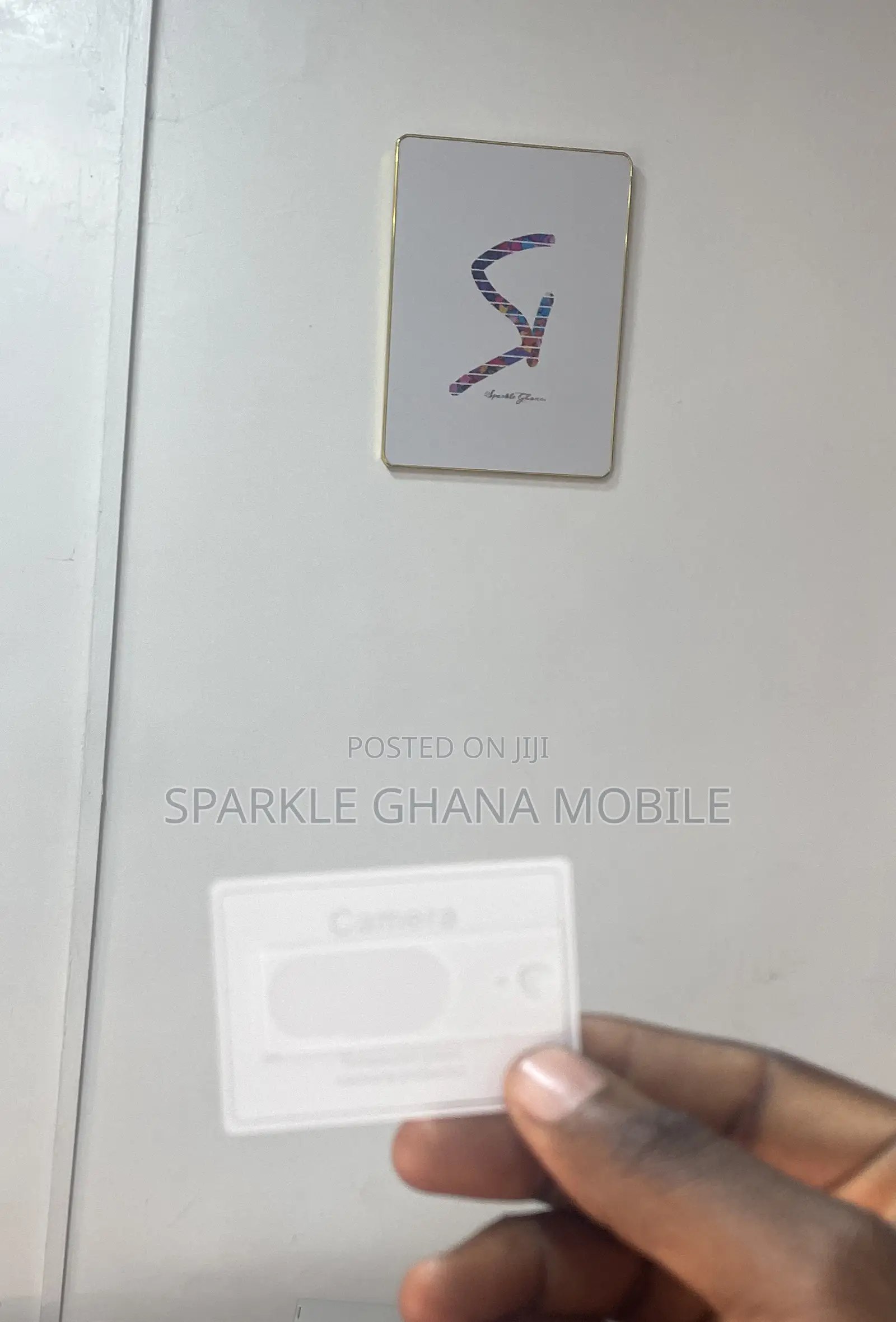 Google Pixel 8 Full Screen Camera Lens