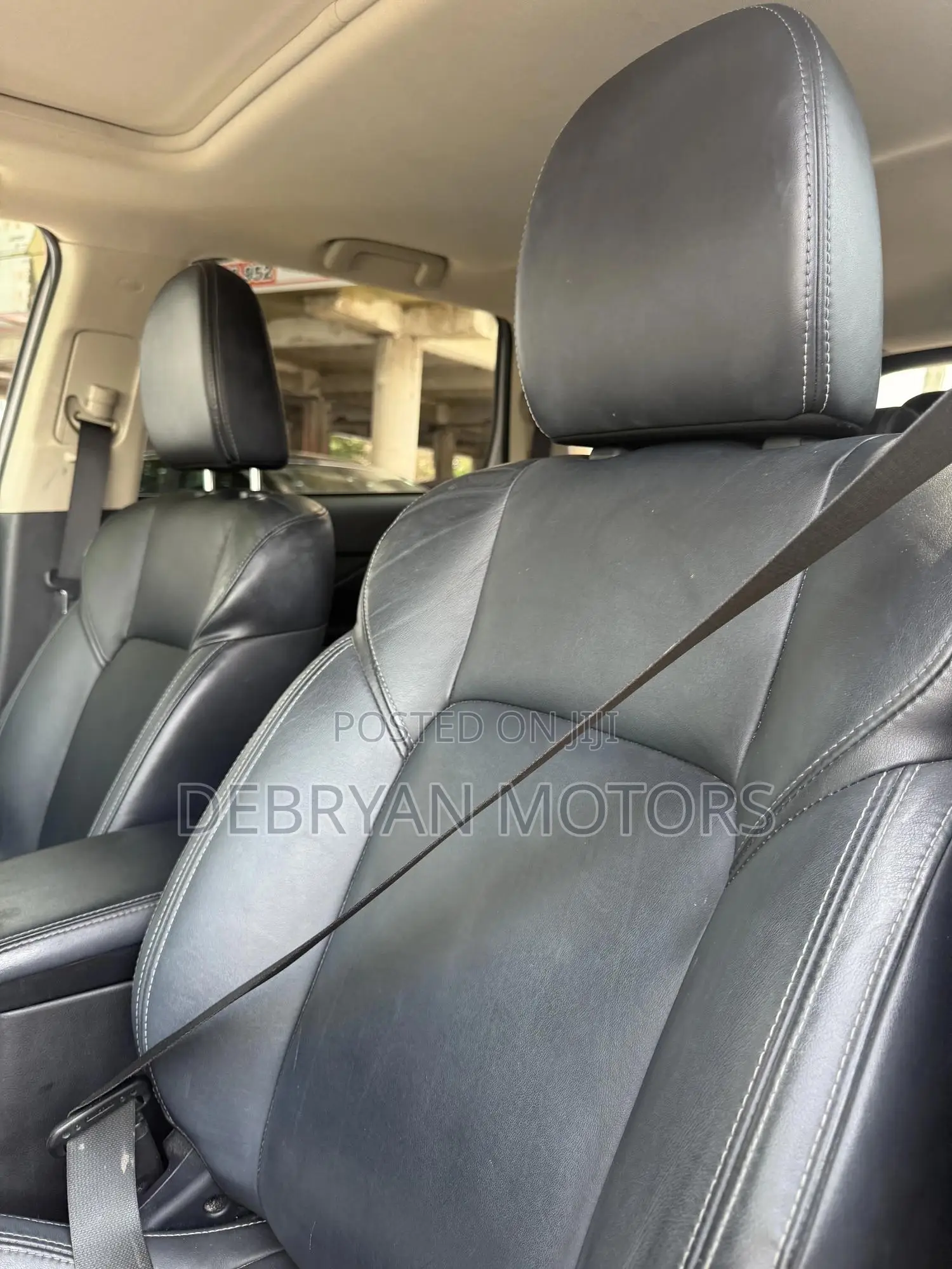 Mitsubishi Outlander SEL FWD 2019 White