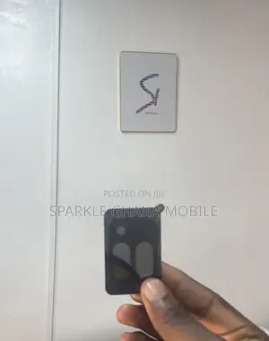 Google Pixel 9 Pro Fold Camera Lens