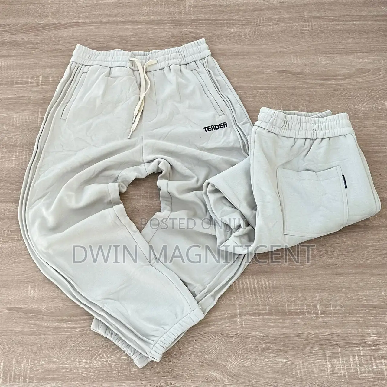 100% Thick Jogger Pants