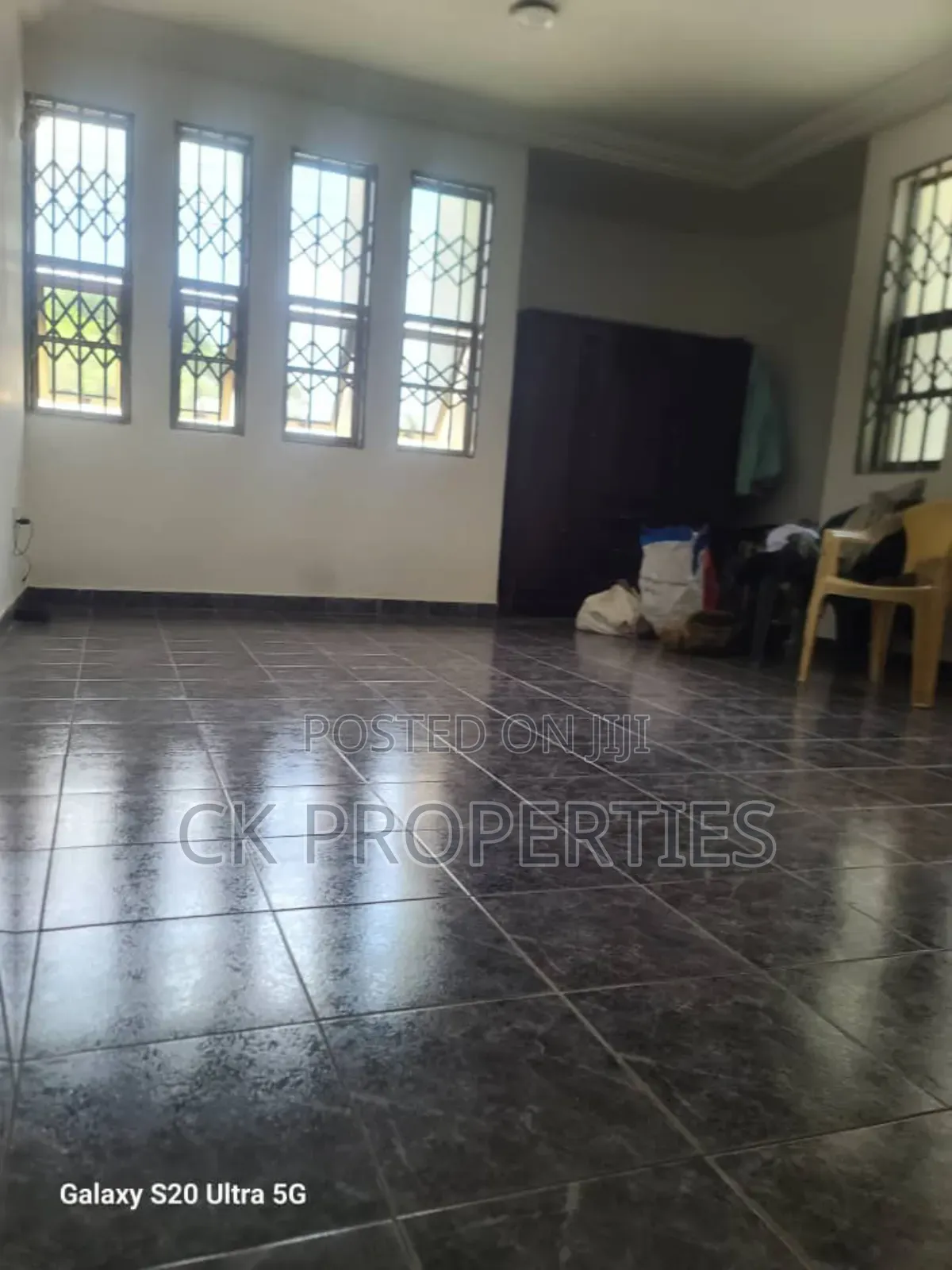 7bdrm House in Dome for rent