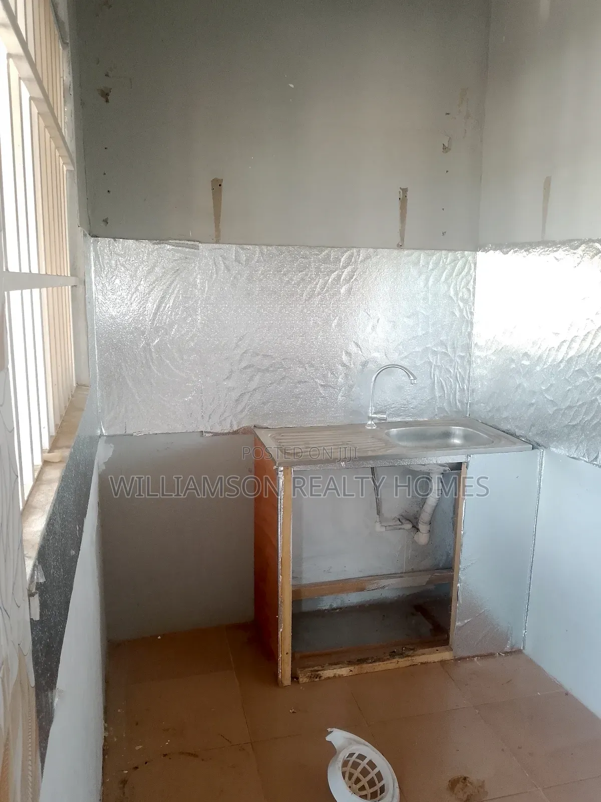 1bdrm Apartment in Hfc Estate Area, Spintex for rent