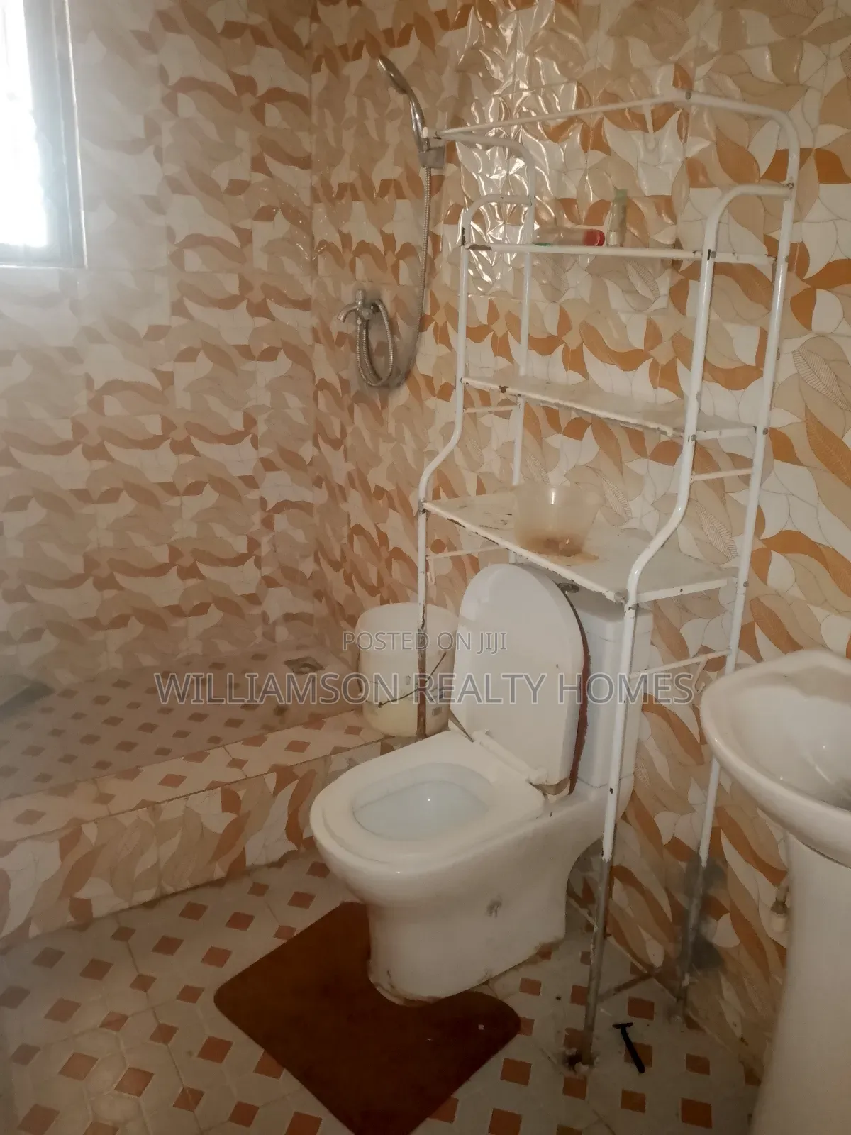1bdrm Apartment in Hfc Estate Area, Spintex for rent