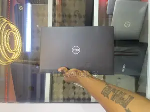 Laptop Dell Latitude 7420 32GB Intel Core I7 SSD 512GB
