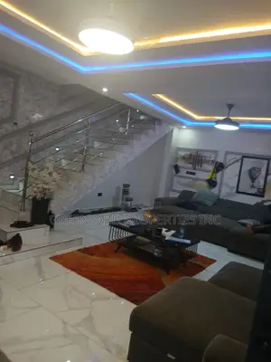 5bdrm House in Ayikuma, Dodowa for sale