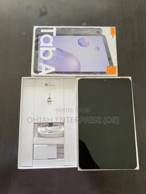 New Samsung Galaxy Tab A 8.4 (2020) 32 GB Black