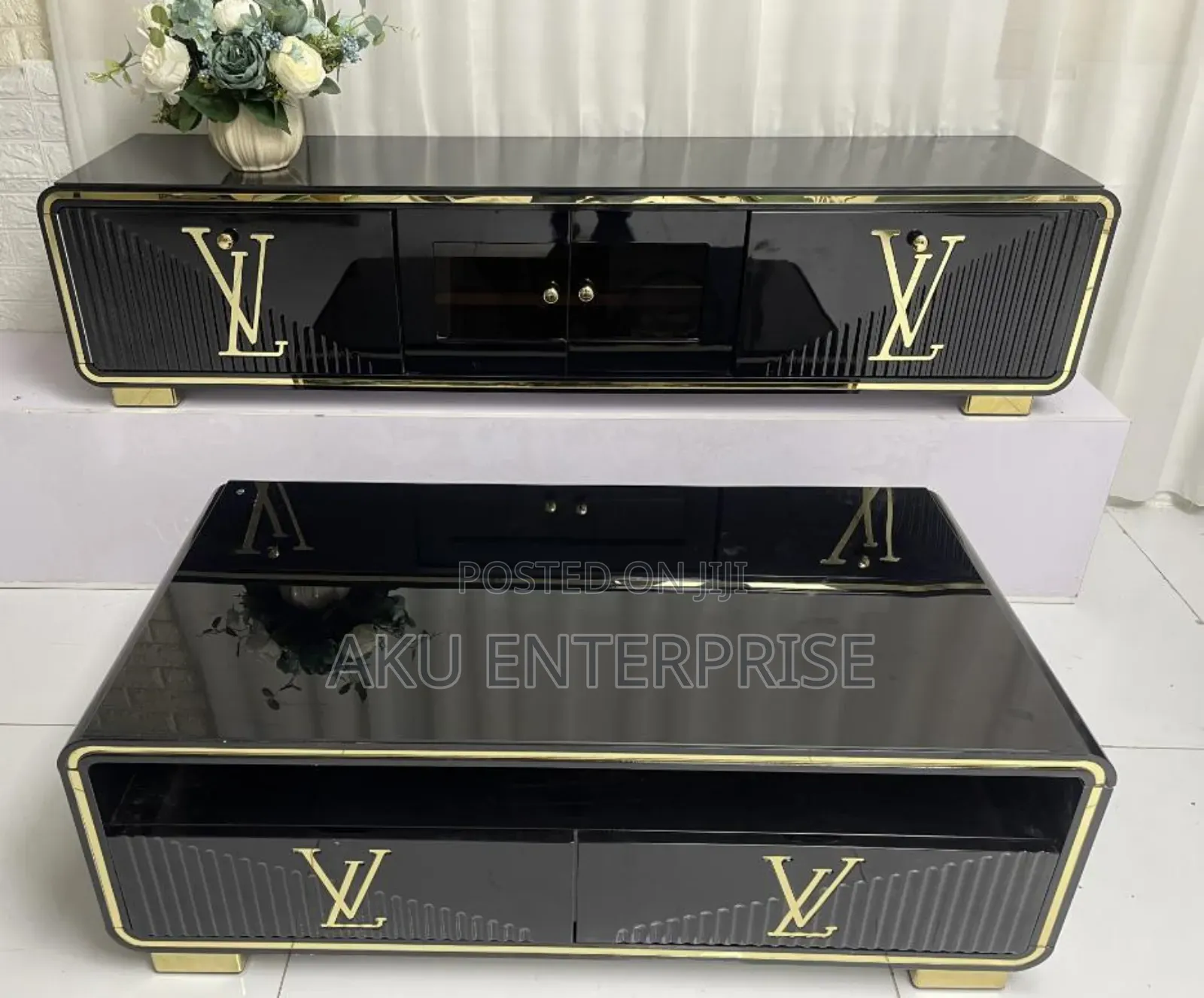Center Table and Tv Stand