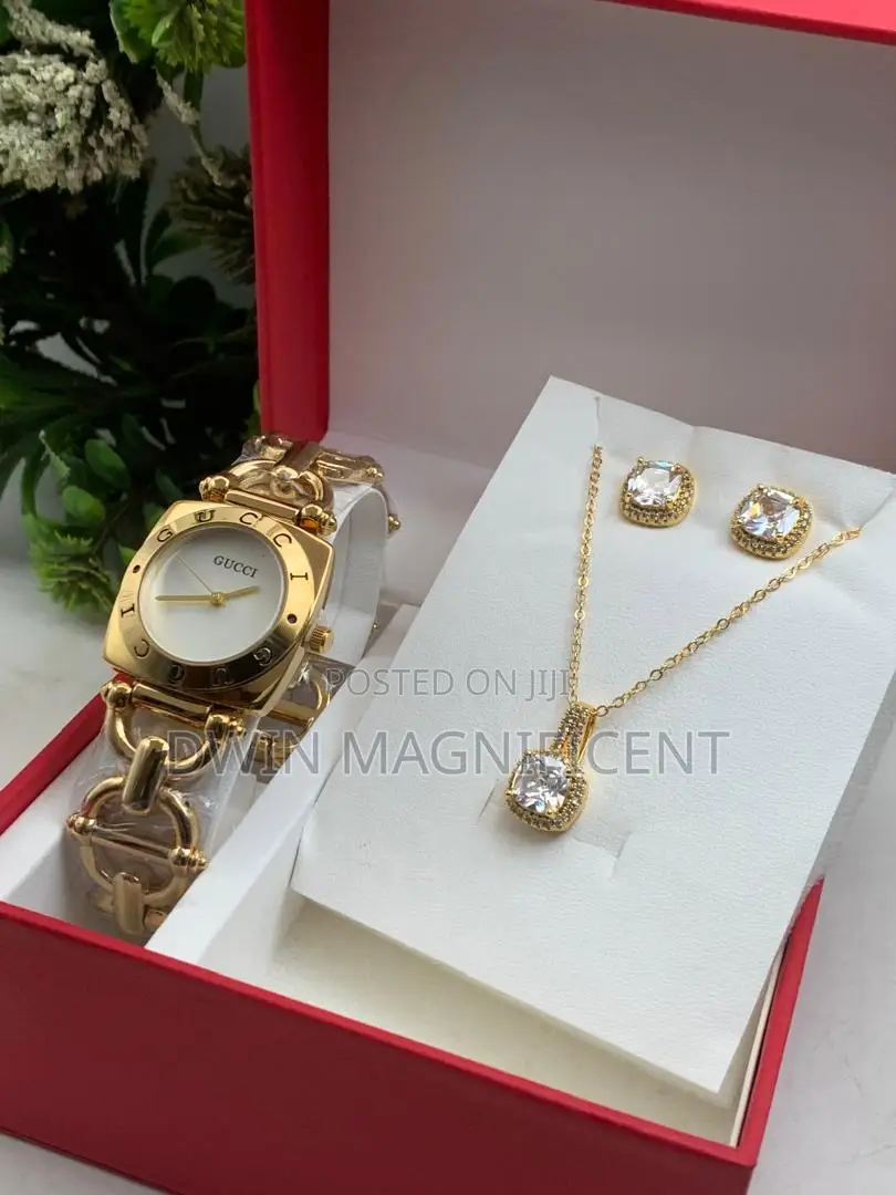 Portable Female Jewelry Set