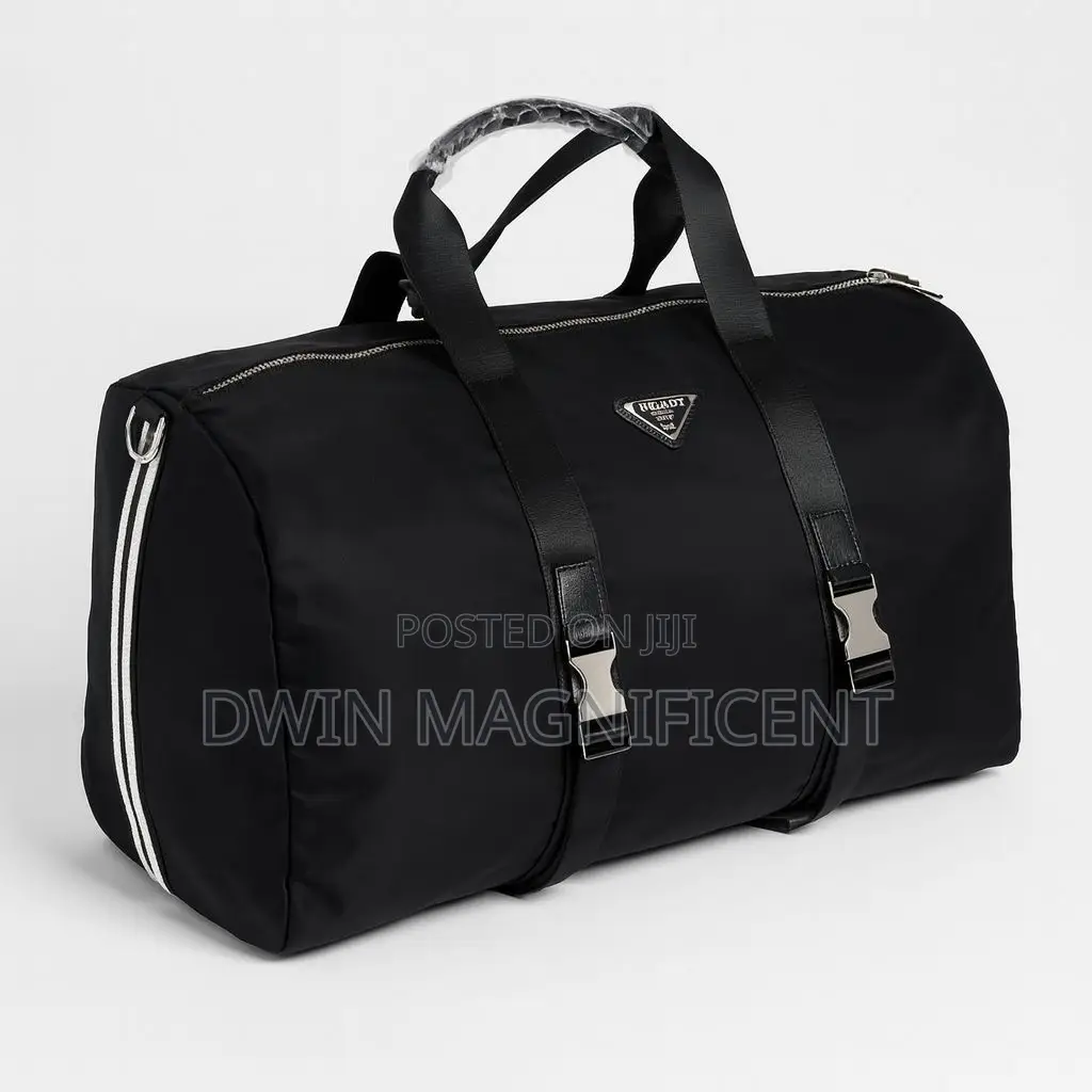 Travel With Our Duffel Bag (20+ Pics)