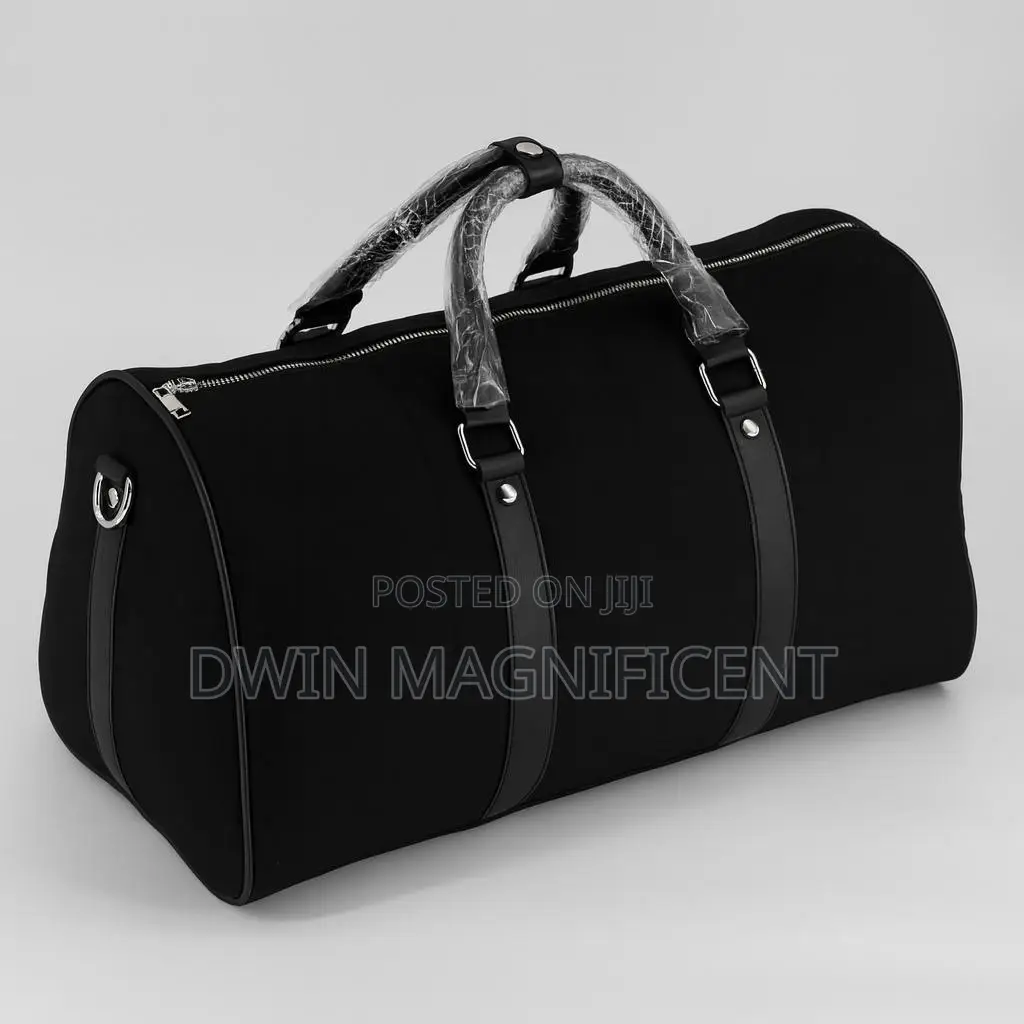 Travel With Our Duffel Bag (20+ Pics)