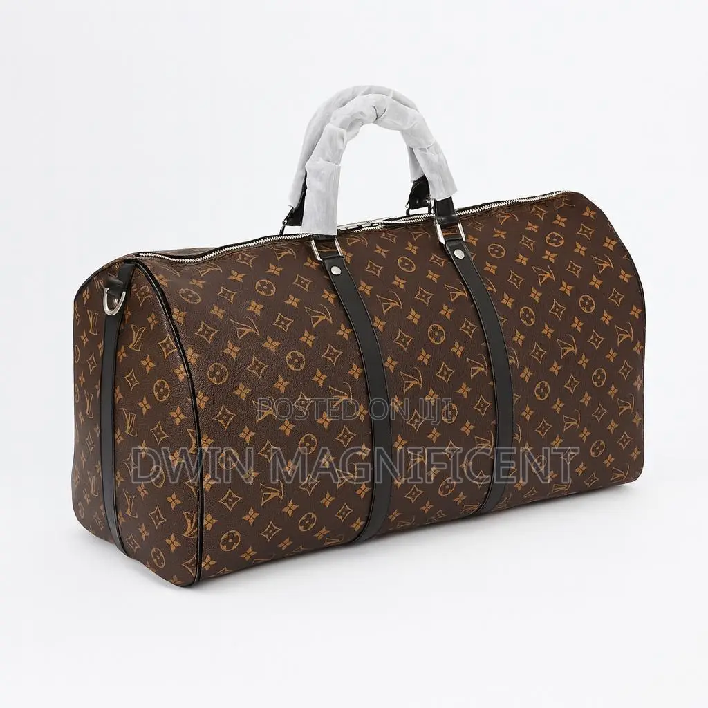Travel With Our Duffel Bag (20+ Pics)