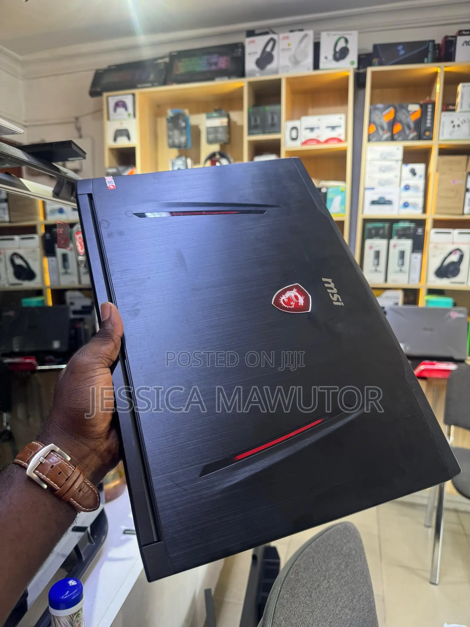 Laptop MSI 16GB Intel Core I7 SSD 512GB
