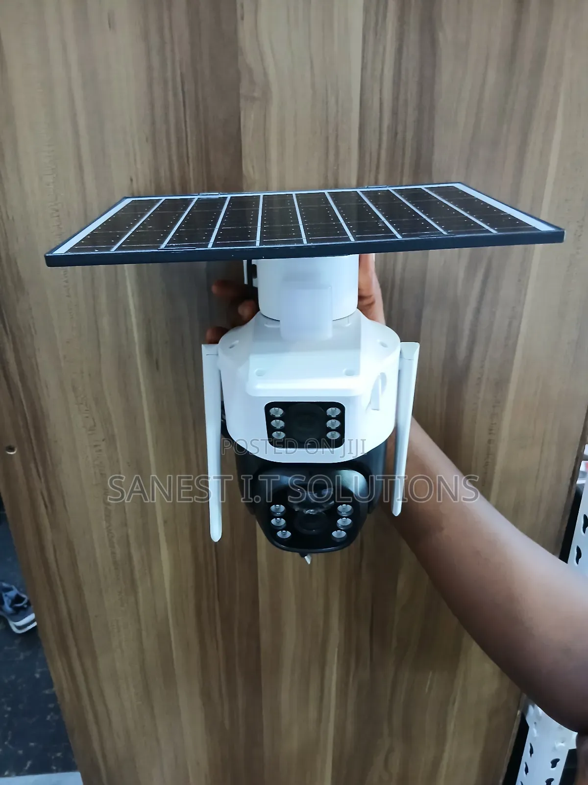 Solar CCTV Camera With 4g