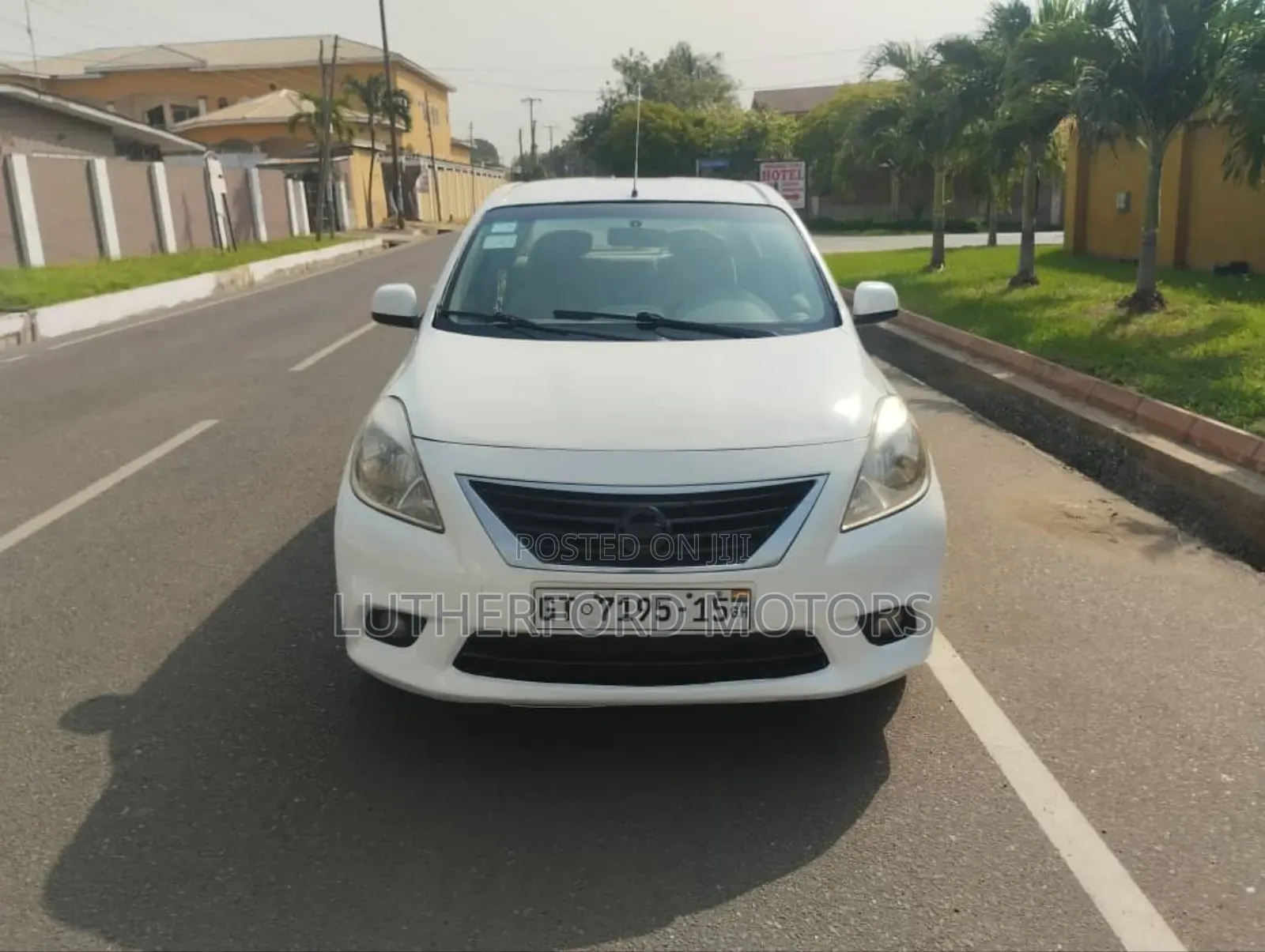 Nissan Almera 2015 White