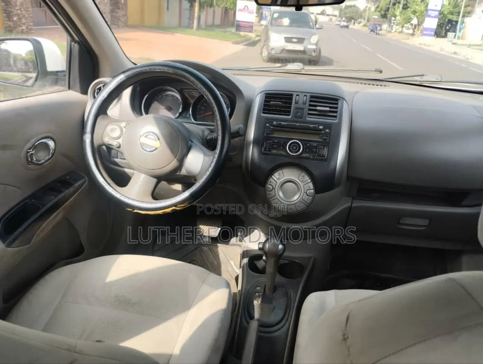Nissan Almera 2015 White
