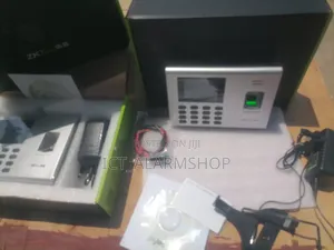 Ztekco K40 Time Attendance With Access Control Inbuilt Battery Kits
