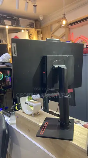 Desktop Computer Lenovo 16GB Intel Core I5 SSD 256GB