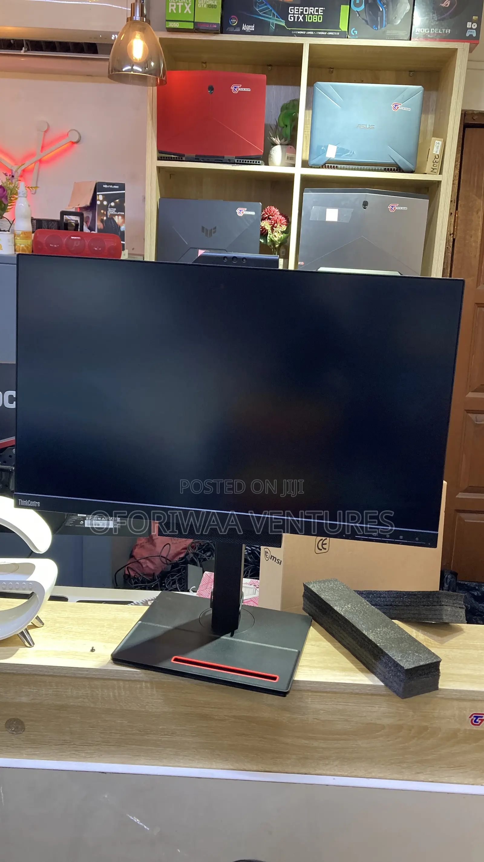 Desktop Computer Lenovo 16GB Intel Core I5 SSD 256GB