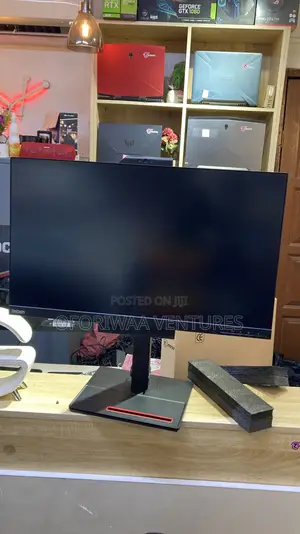 Desktop Computer Lenovo 16GB Intel Core I5 SSD 256GB