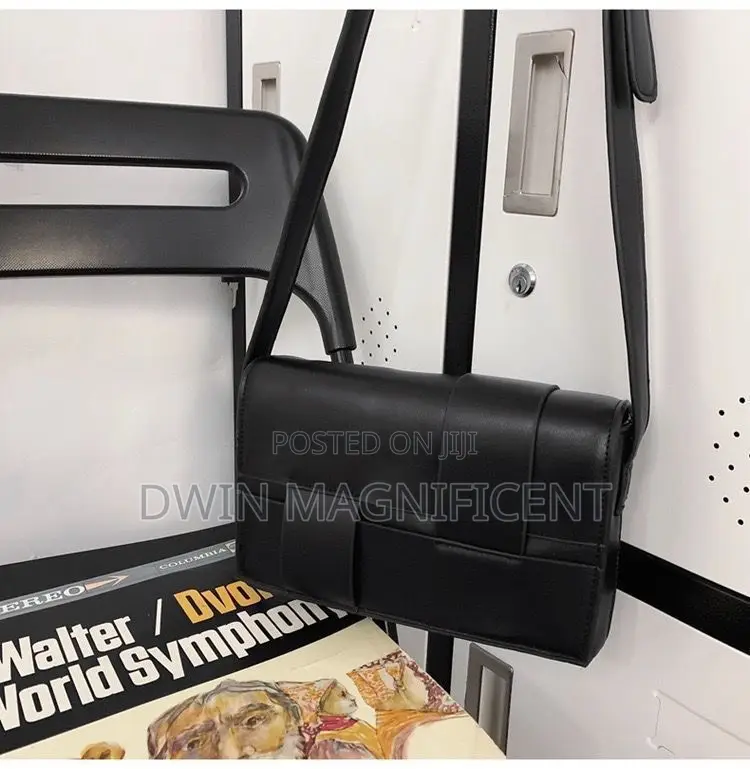 Easy Wear Side Bags