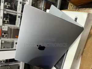 Laptop Apple MacBook Pro 2021 M1 16GB Apple M1 Pro SSD 512GB