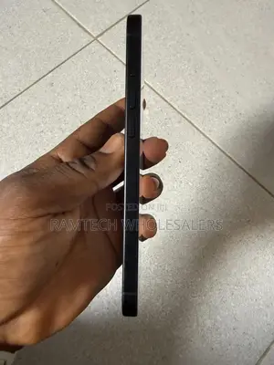 New Apple iPhone 16 Plus 128 GB Black