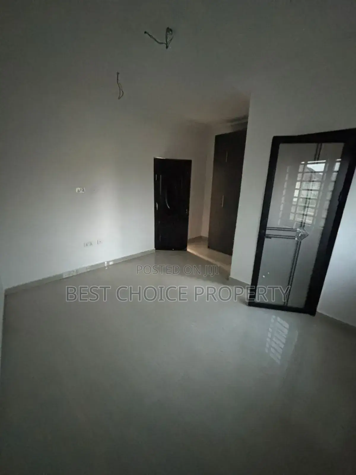 Cchamber and Hall Sc for Rent at Adenta Commandos