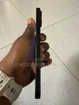Apple iPhone 16 Plus 128 GB Black